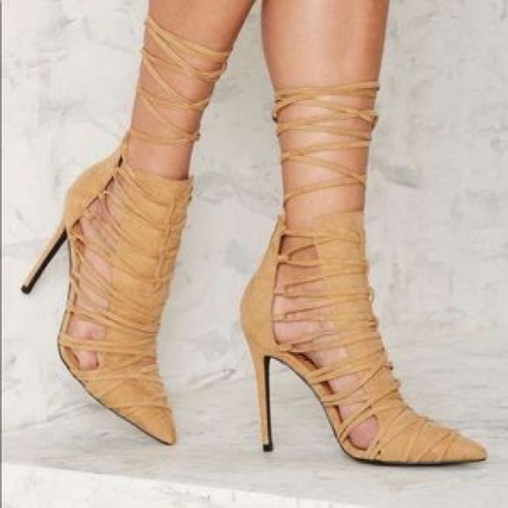 Brand new! Nasty Gal Size 9